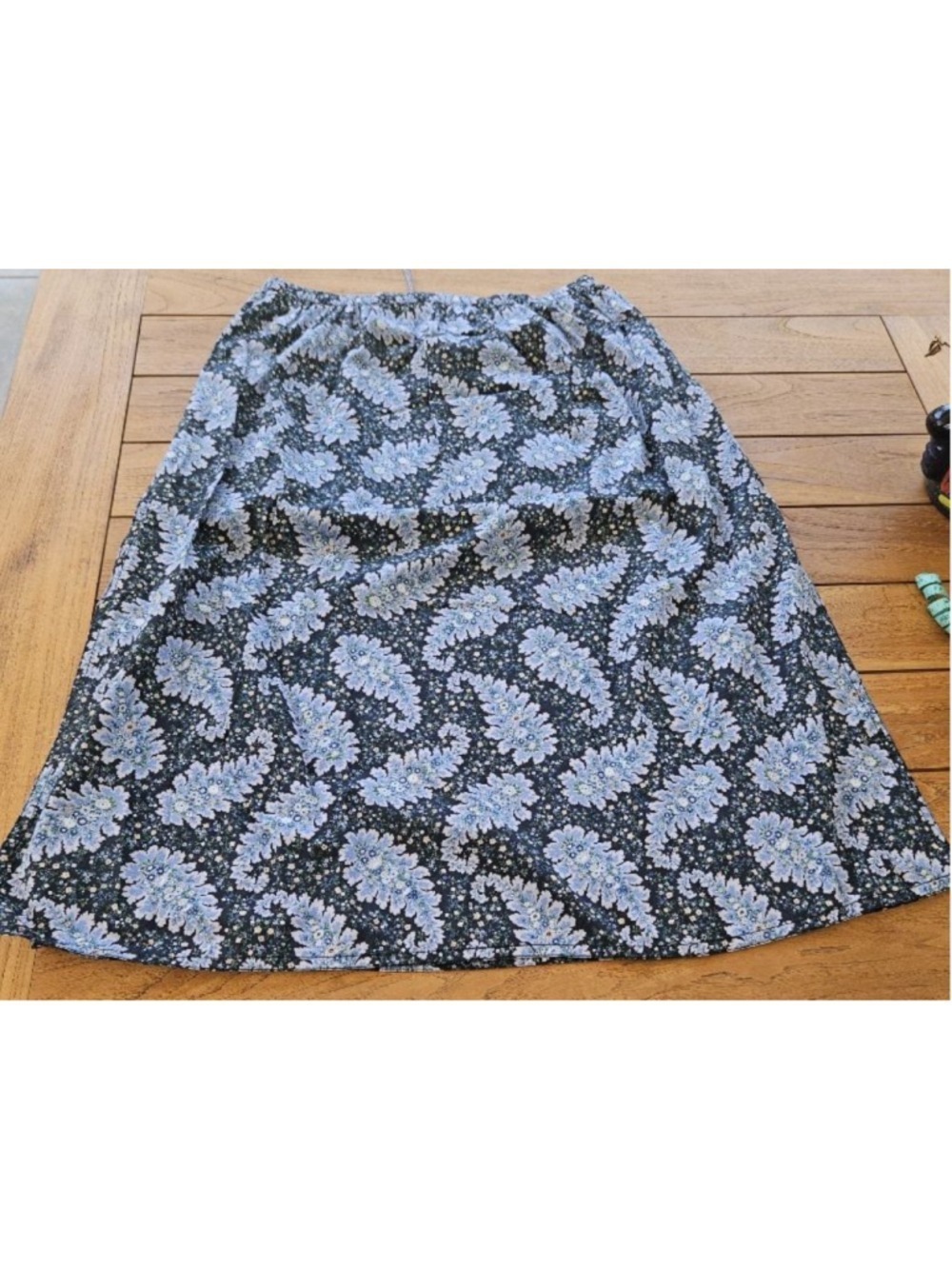 J.Crew Collection pull-on skirt in Ratti® Pacific paisley Size XL - Picture 3 of 7